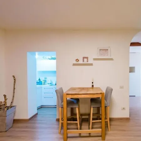 Apartment Alta Storica La Taverna Della Contessa *